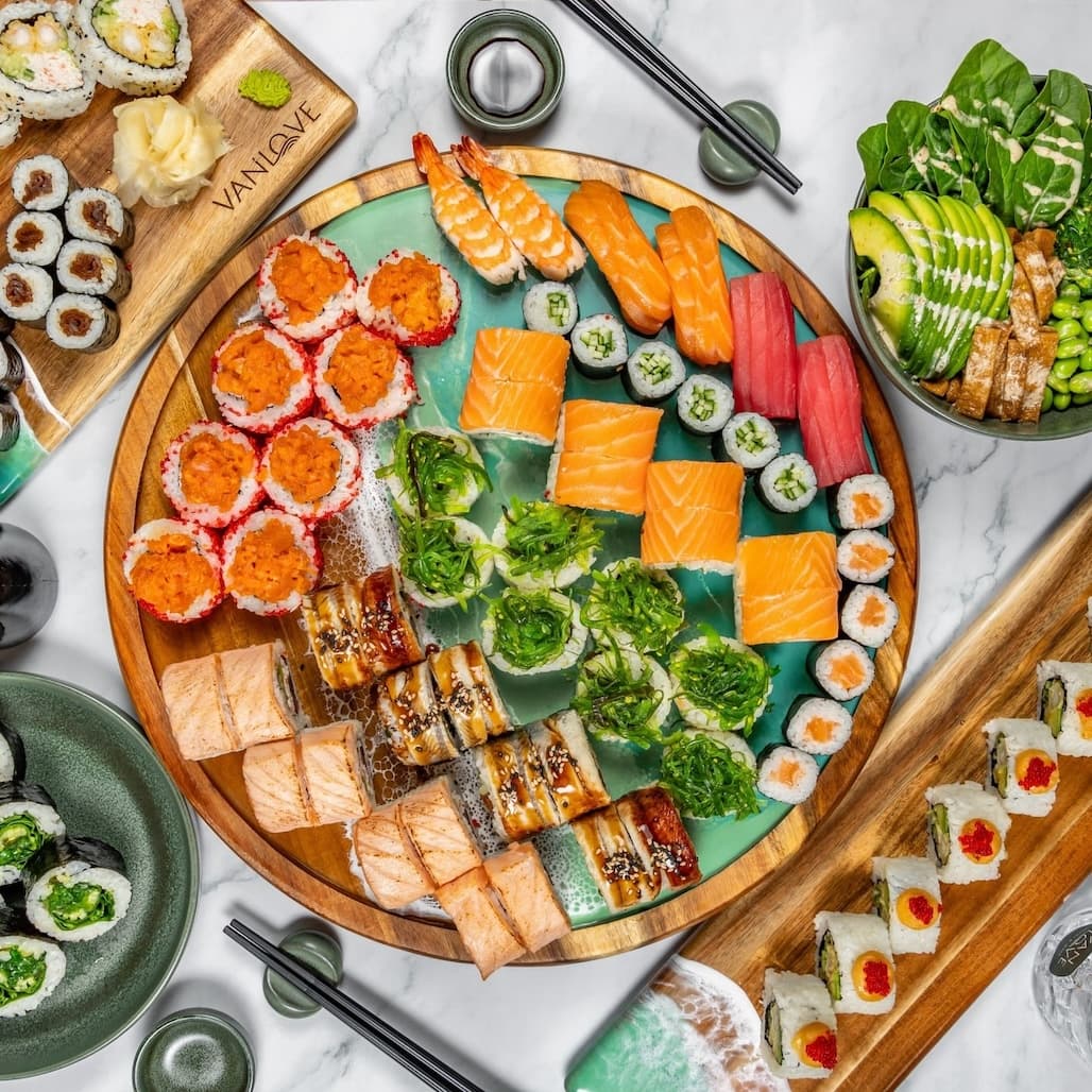 VanLove Sushi & More